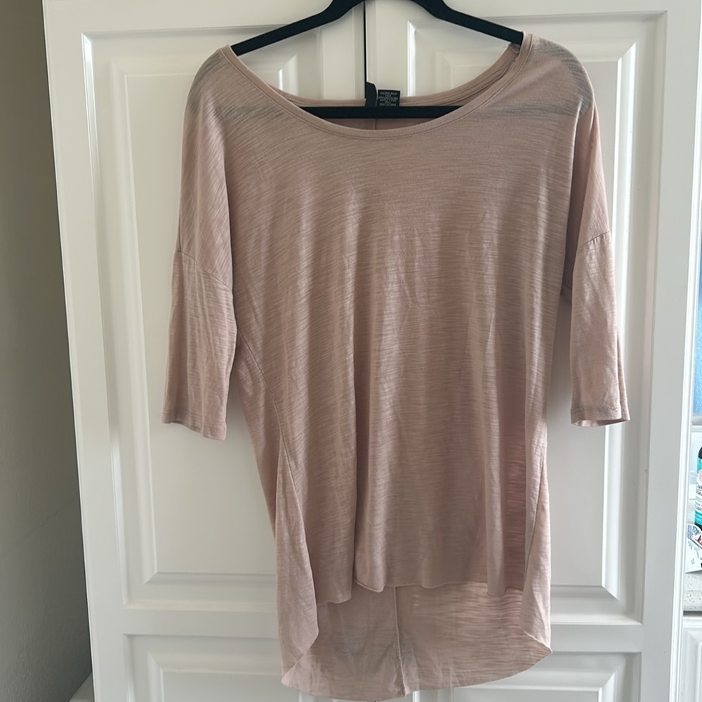 Ultra flirt women’s half sleeve cream top size large